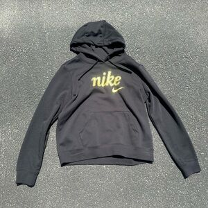 Nike sportswear club fleece pullover hoodie size medium